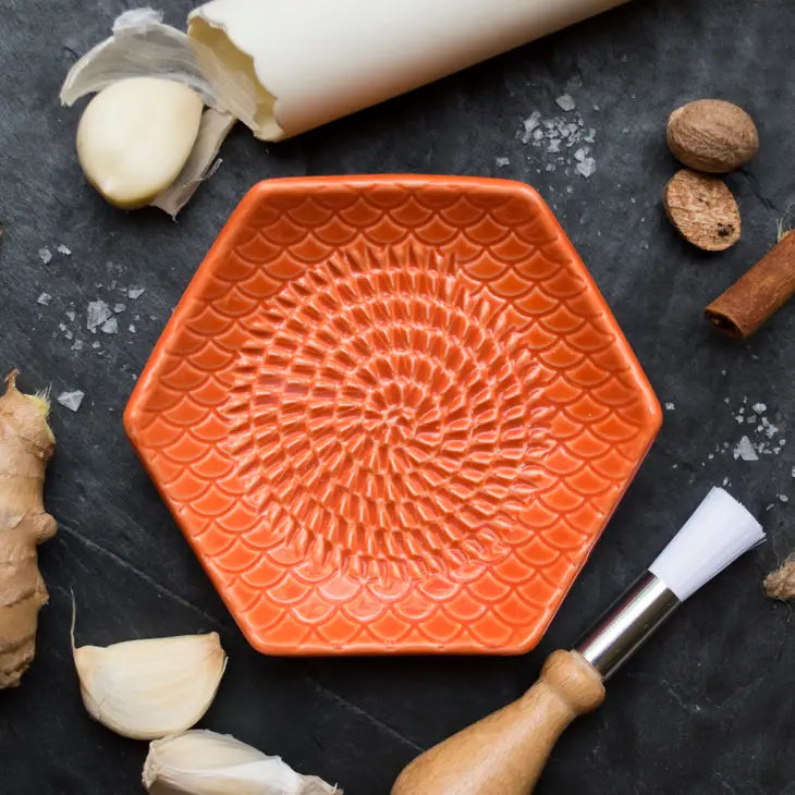 Ceramic Grater - Save your fingers when grating garlic, ginger and